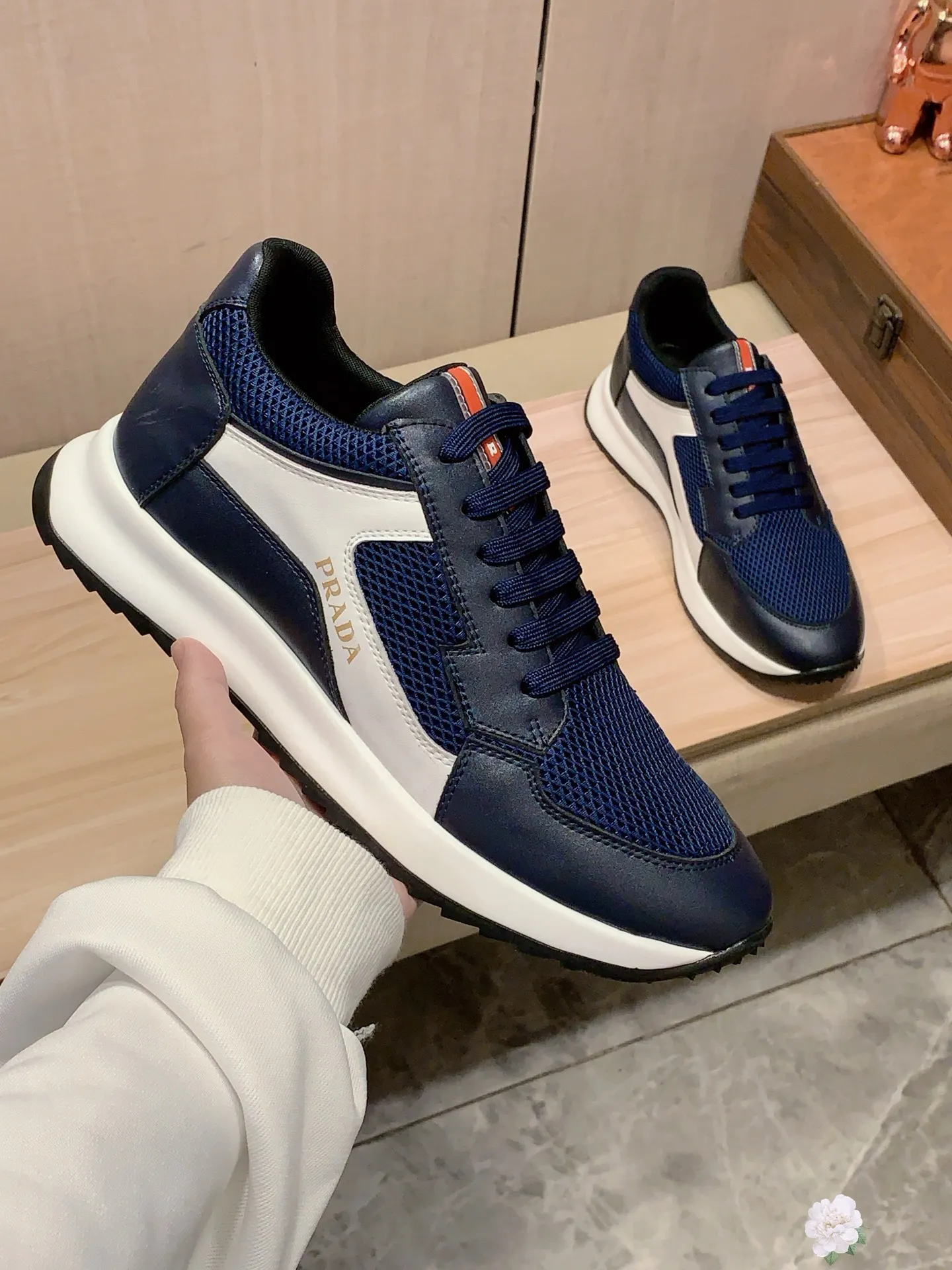 Men's shoes 💰460💰💰🎩🎩[Lightning][Lightning] "Prada PRADA*" latest hot style casual shoes, top brand [seduce] luxury~purchase, top~quality. [Strong] The upper is made of imported breathable cowhide with material ➕ breathable sheepskin feet (•) and fine workmanship. The original stylish and stylish soft rubber wear-resistant and non-slip outsole is light and comfortable on the feet. The real thing looks better when photographed in person. 0121: code: 38-44, 4️⃣ colors selected